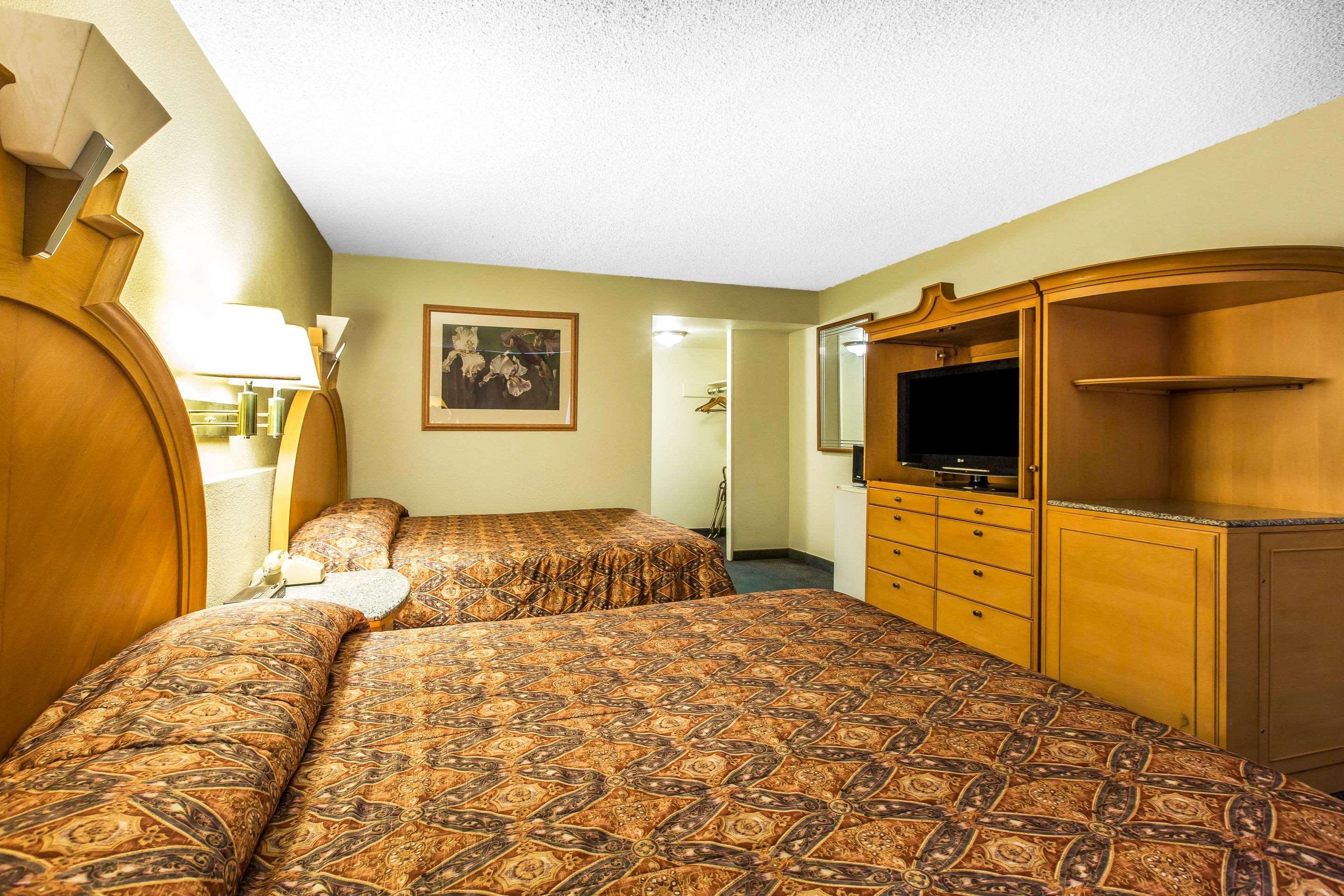 Motel Travelodge By Wyndham Imperial - 2*