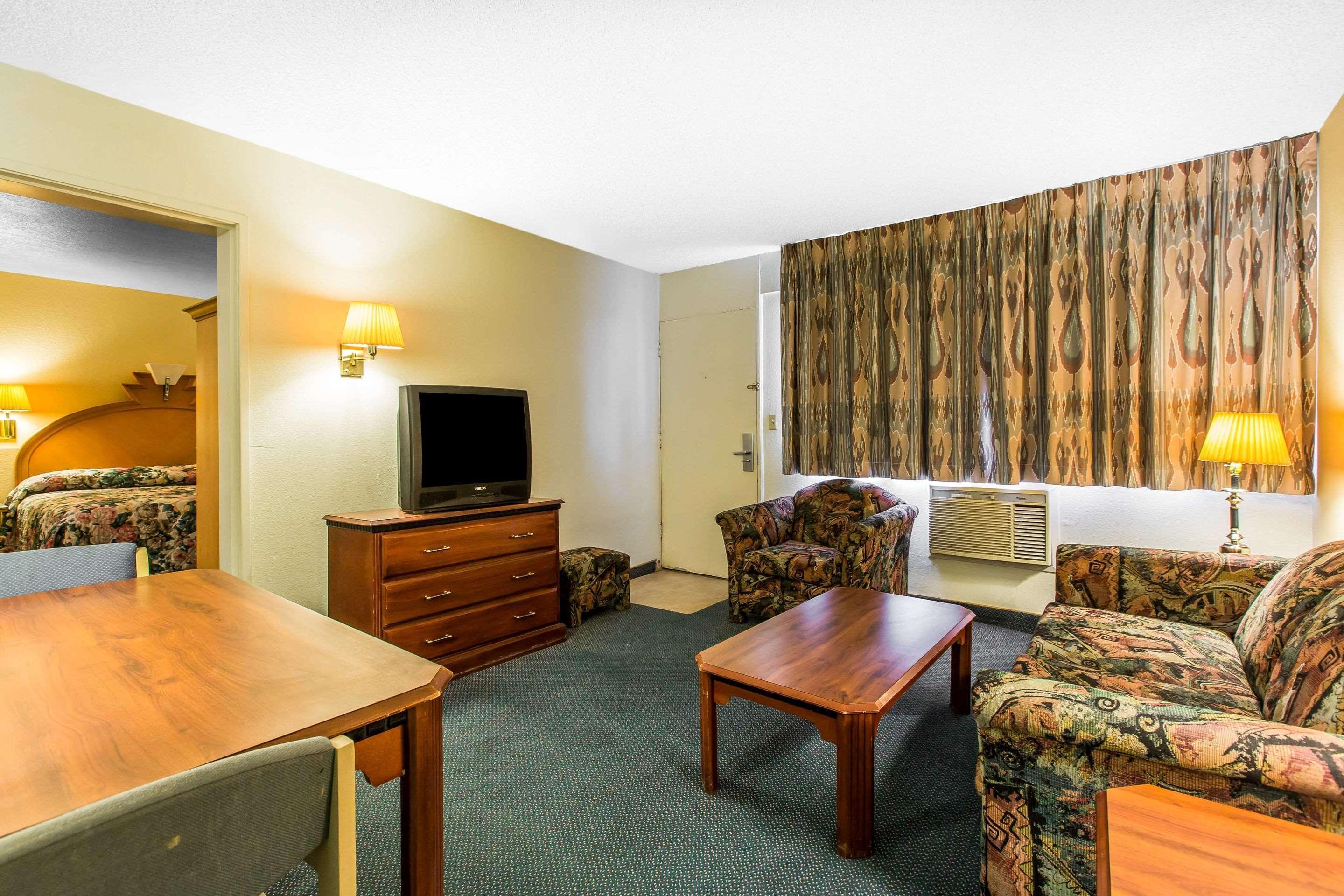 Travelodge By Wyndham Imperial - 2* El Centro