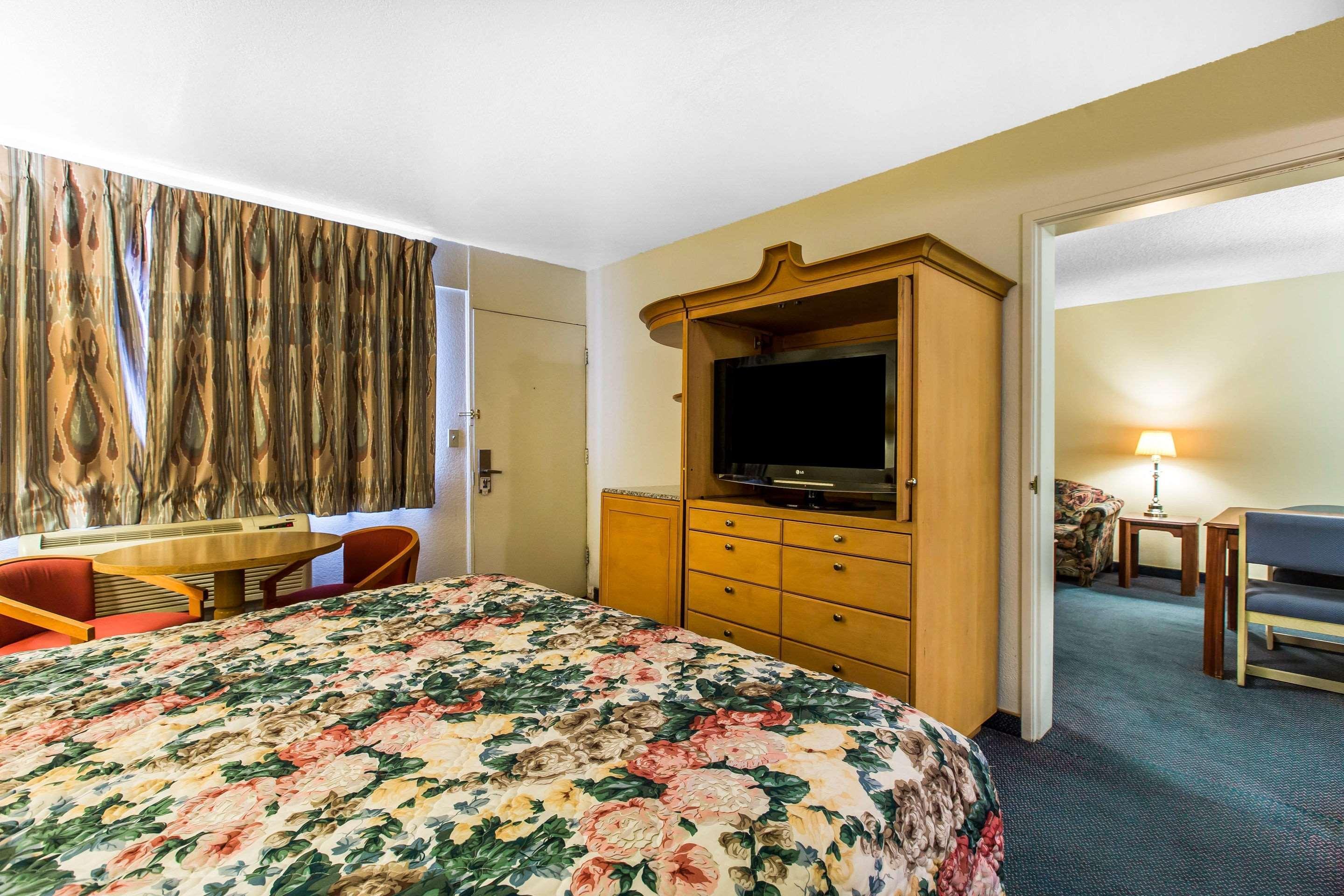 Motel Travelodge By Wyndham Imperial -