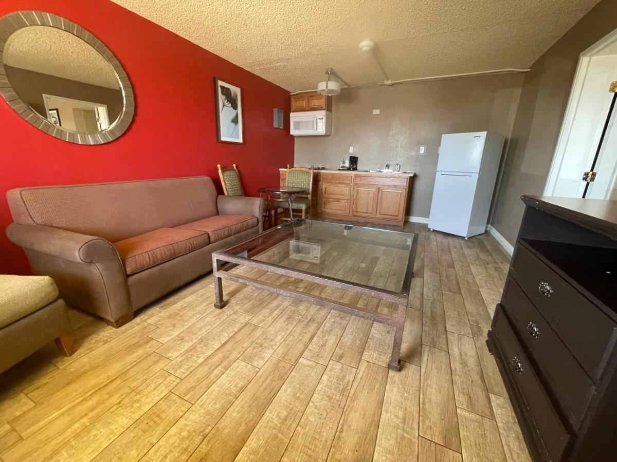 Travelodge By Wyndham Imperial -