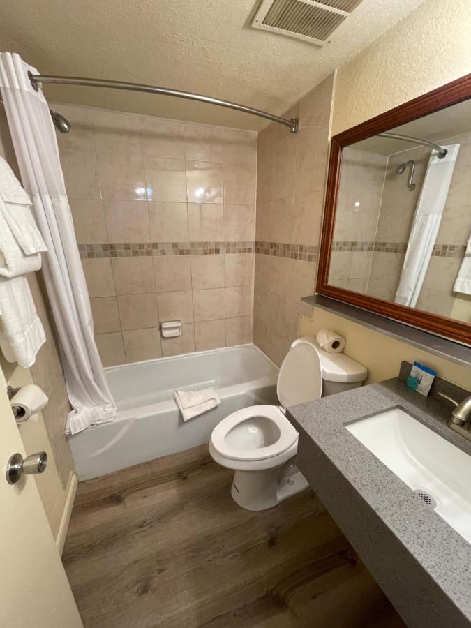 Travelodge By Wyndham Imperial - 2* El Centro