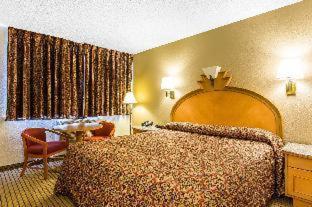 Travelodge By Wyndham Imperial -