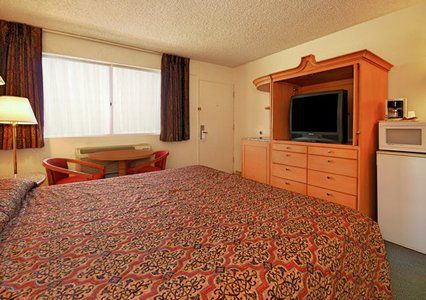 Travelodge By Wyndham Imperial - 2* El Centro